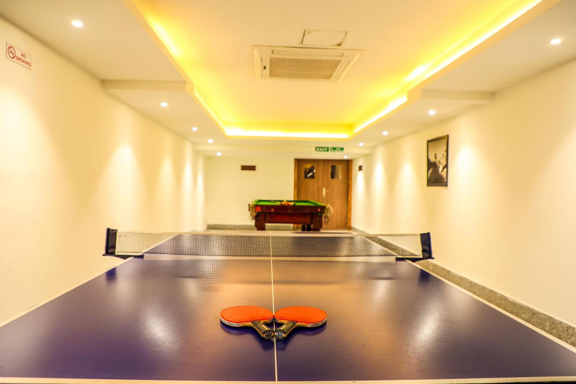 Ramada Plaza By Wyndham Lucknow Hotel Екстериор снимка
